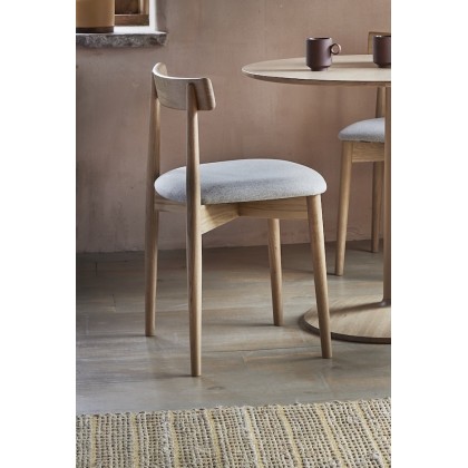 Ercol 4551 - ava upholstered chair