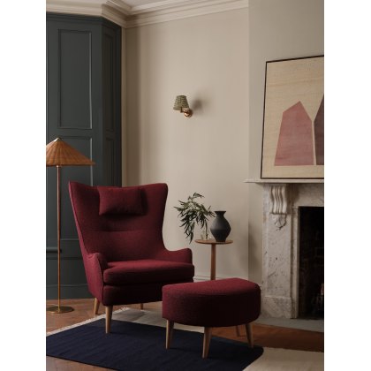 Ercol 3382 - Hug Accent Chair
