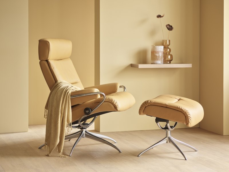 Stressless Tokyo Chair with footstool - Material Things